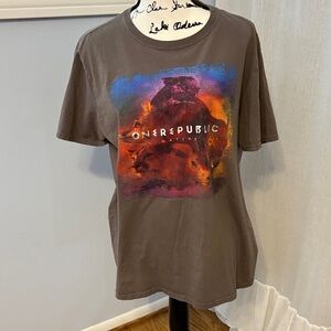 Gildan Brown Graphic Tee - OneRepublic Concert Design Vintage 2013 Large